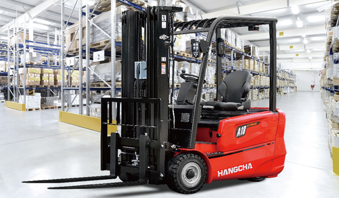 叉車蓄電池正確加水方式，你做對了嗎？