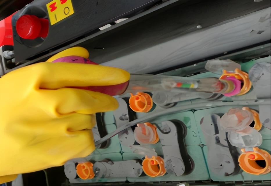 電瓶加水的正確步驟你了解嗎？